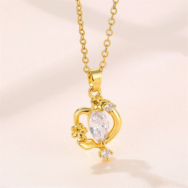 Stainless Steel Titanium Steel 18K Gold Plated Vintage Style Plating Inlay Round Heart Shape Snowflake Zircon Pendant Necklace display picture 5