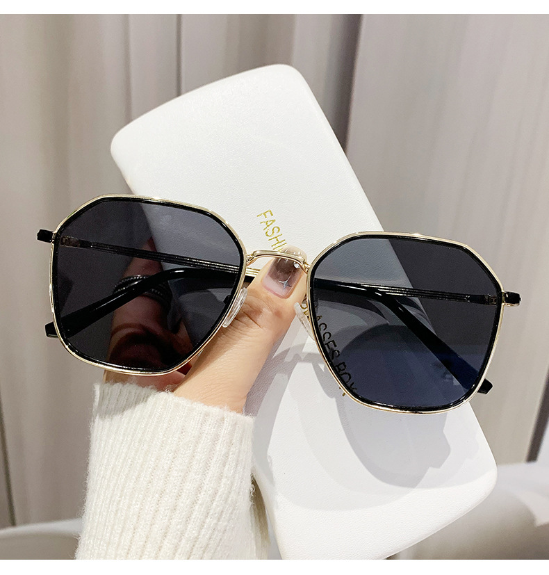 Simple Style Streetwear Color Block Ac Polygon Full Frame Women's Sunglasses display picture 1