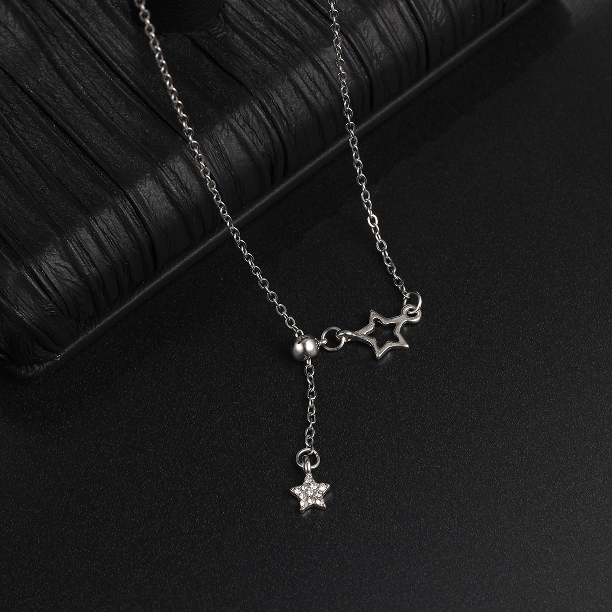 Style Simple Star Alliage Placage Évider Incruster Strass Femmes Pendentif display picture 6