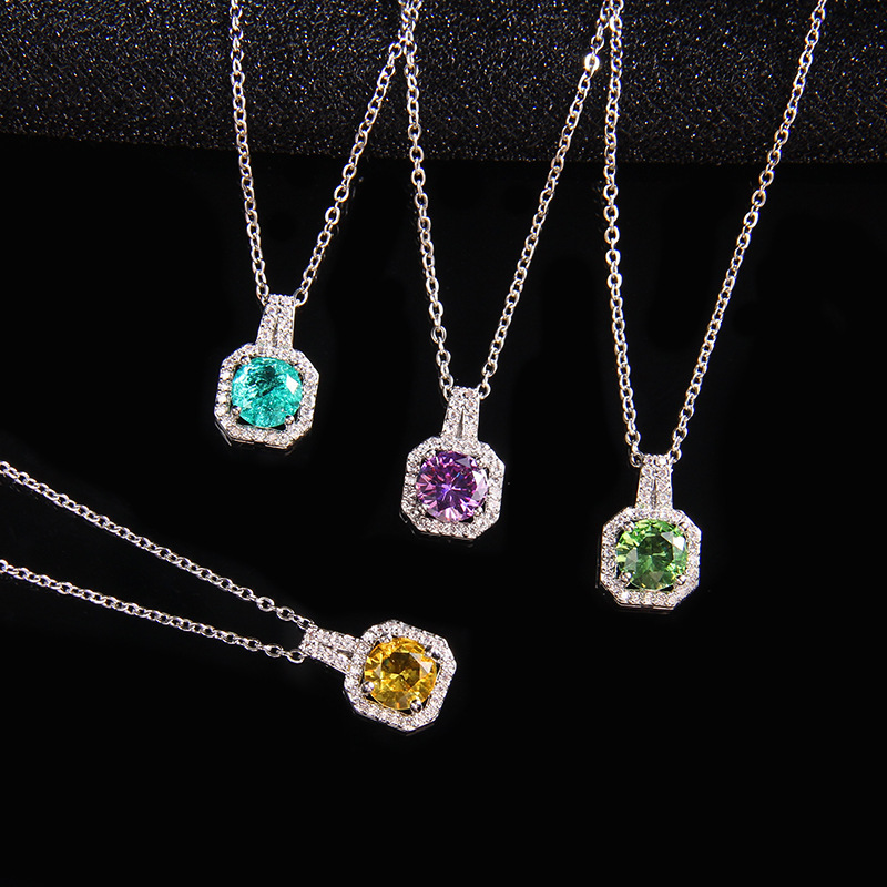 201 Stainless Steel White Gold Plated Gold Plated Classic Style Plating Inlay Square Glass Zircon Pendant Necklace display picture 3