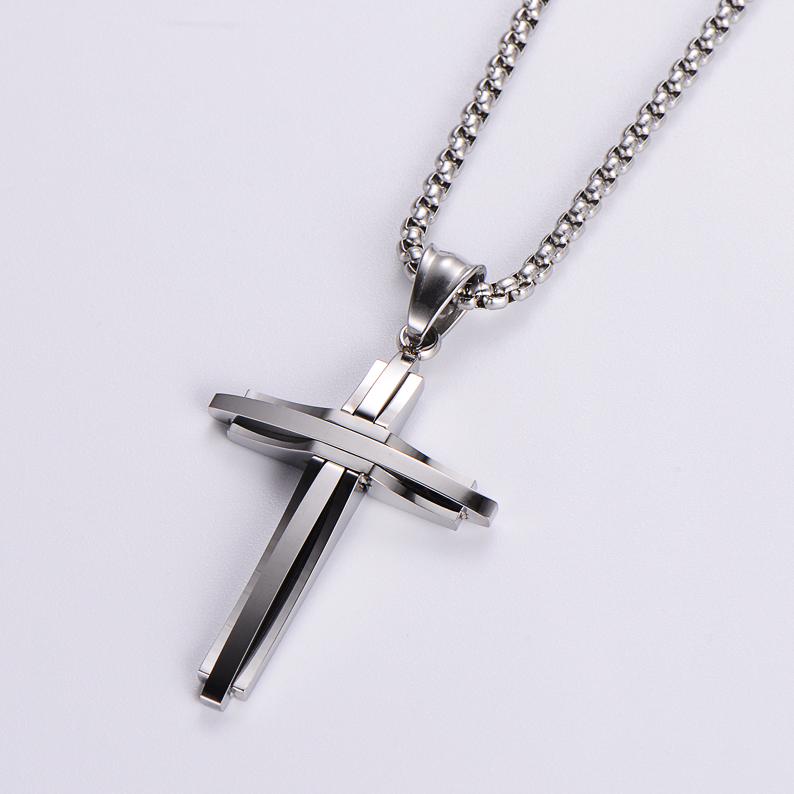 304 Stainless Steel 18K Gold Plated Rose Gold Plated Hip-Hop Streetwear Plating Cross display picture 3