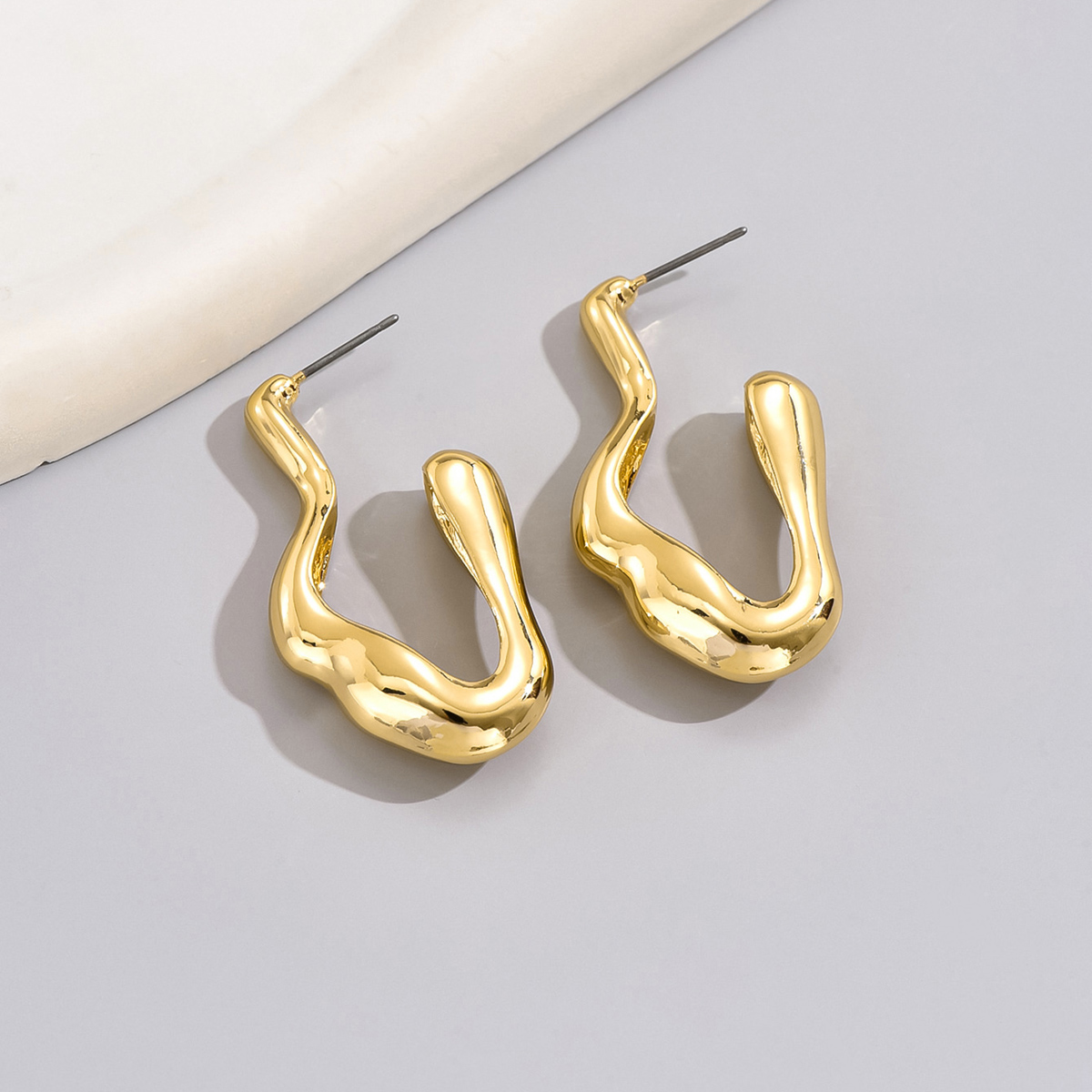 1 Pair Casual Basic Commute Irregular Alloy Ear Studs display picture 2