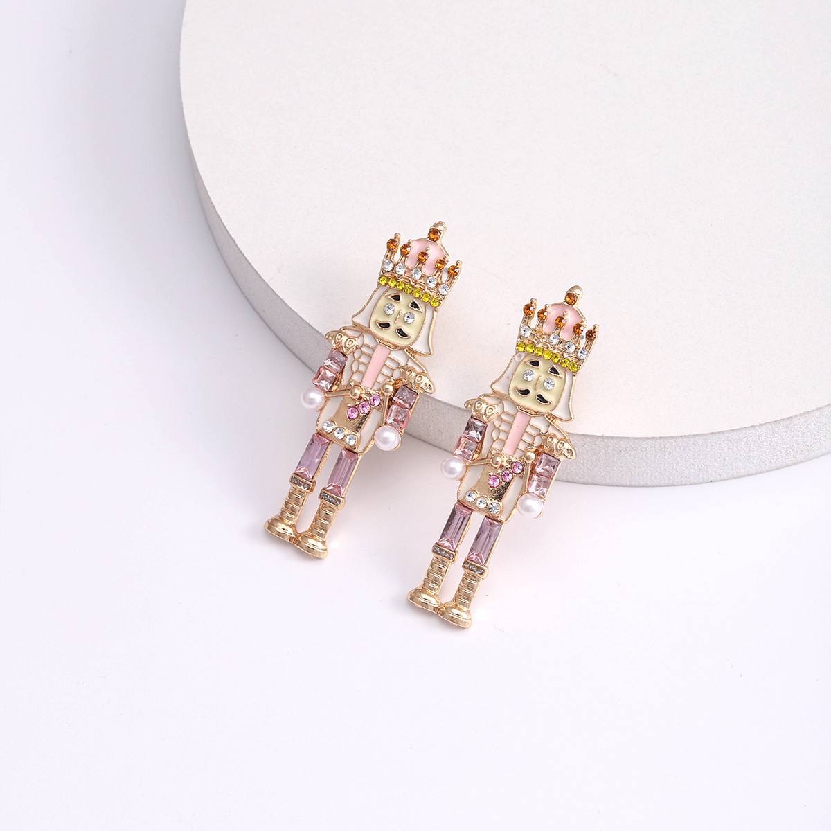 1 Piece Novelty Streetwear Human Cartoon Character Enamel Inlay Alloy Artificial Gemstones Drop Earrings display picture 9