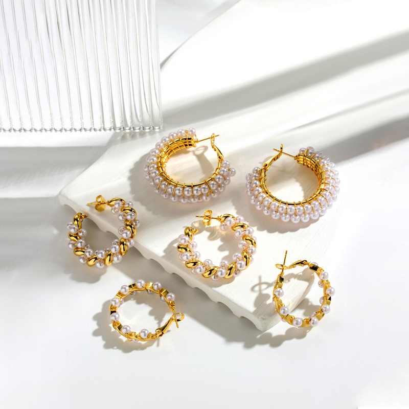 1 Paar Vintage-stil Französische Art Einfacher Stil Runden Twist Inlay Kupfer Perle Ohrringe display picture 5