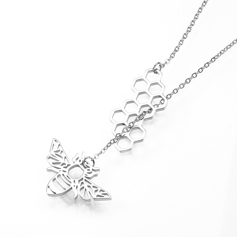 304 Stainless Steel 18K Gold Plated Simple Style Plating Bee Pendant Necklace display picture 9