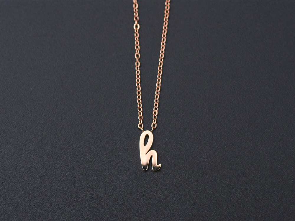 304 Stainless Steel 18K Gold Plated Simple Style Commute Plating Solid Color Necklace display picture 2