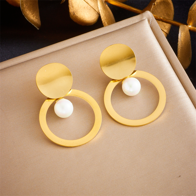 1 Stück Retro Einfarbig Polieren Inlay Edelstahl 304 Perle 18 Karat Vergoldet Ohrringe display picture 5