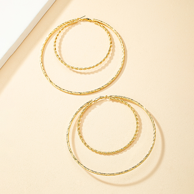 Wholesale Jewelry Classic Style Solid Color Alloy Ferroalloy 14k Gold Plated Plating Hoop Earrings display picture 2