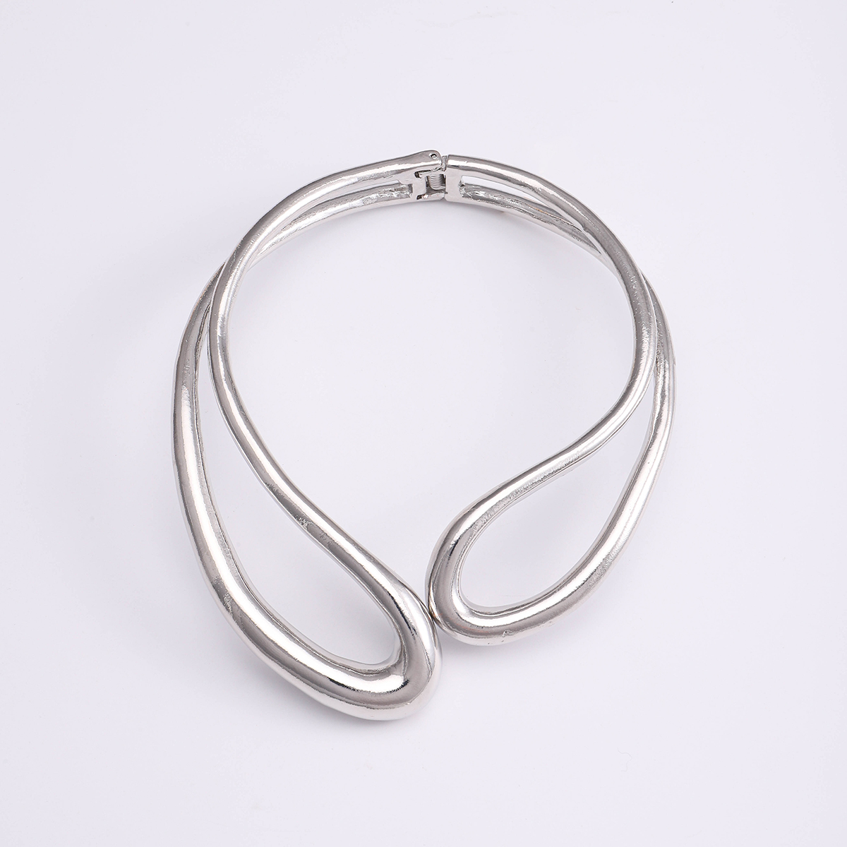 Nordic Style Exaggerated Geometric Alloy Plating Gold Plated Silver Plated Women's Bracelets Necklace display picture 21