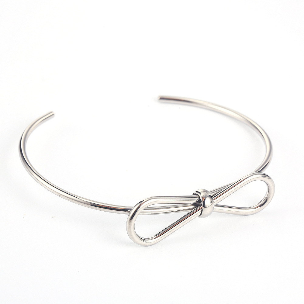 Basic Modern Style Bow Knot Titanium Steel Plating Bangle display picture 3