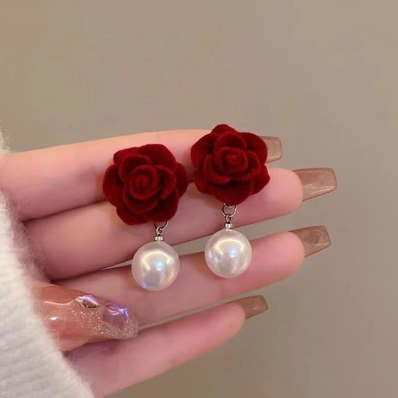 1 Pair Simple Style Classic Style Flower Inlay Flocking Rhinestones Pearl Drop Earrings display picture 5