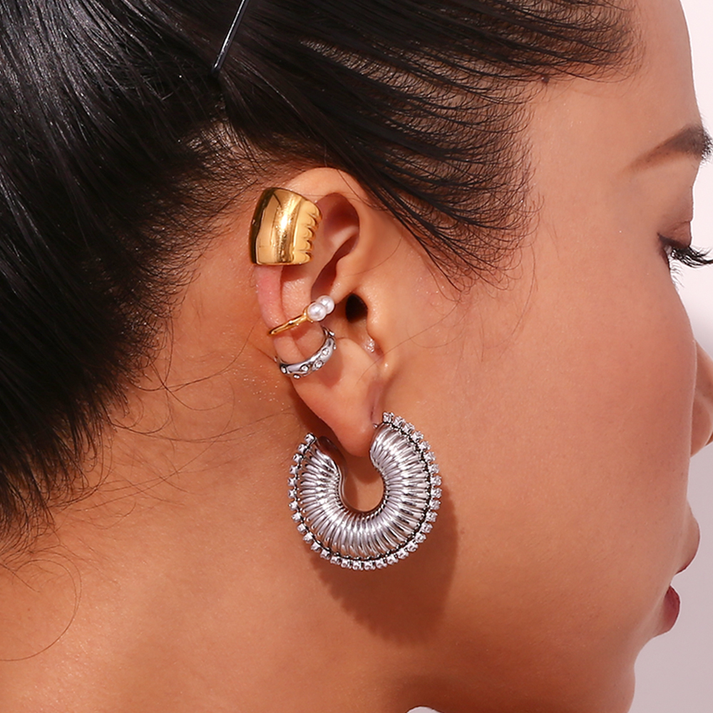 1 Pair Simple Style Classic Style Solid Color Plating Inlay Stainless Steel Rhinestones 18k Gold Plated Ear Studs display picture 8
