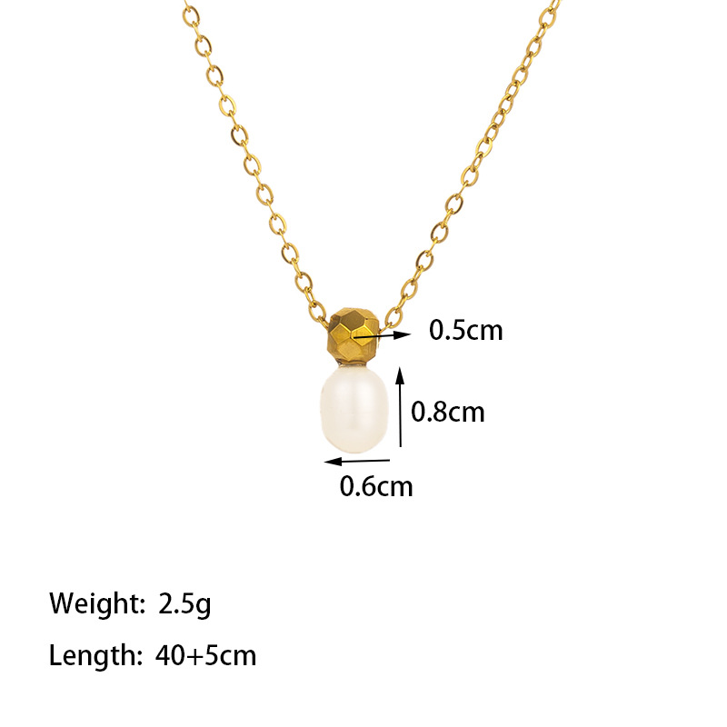 Wholesale Vintage Style Geometric Solid Color Titanium Steel Epoxy Plating 18k Gold Plated Pendant Necklace display picture 1