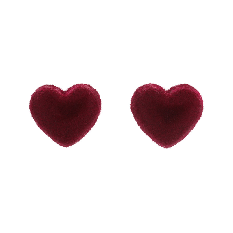 1 Pair Princess Sexy Solid Color Heart Shape Patchwork Flocking Ear Studs display picture 1
