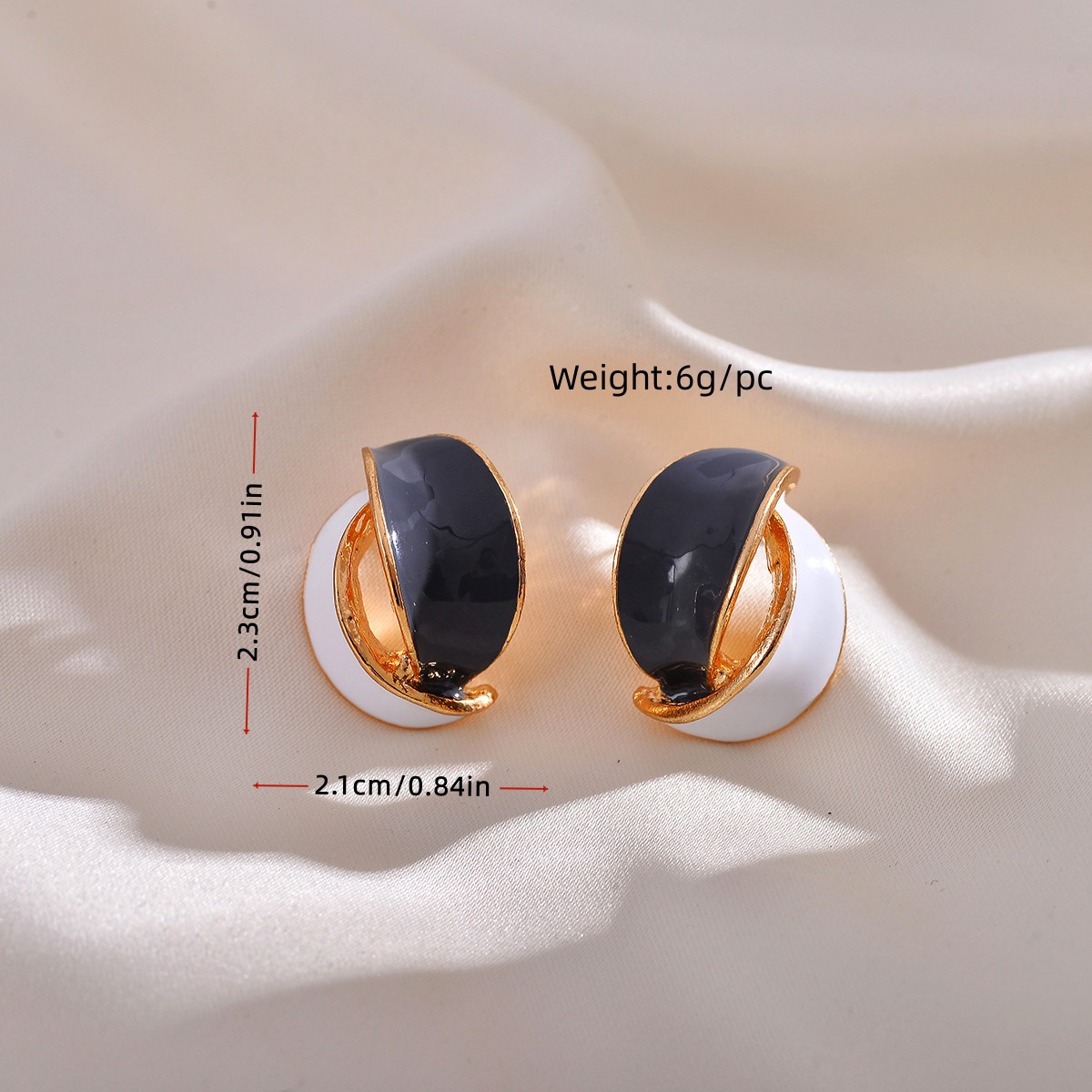 1 Pair Simple Style Color Block Plating Alloy Ear Studs display picture 1