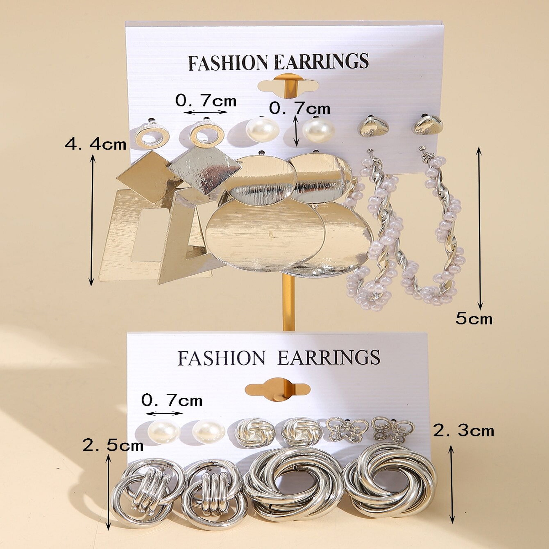 1 Set Elegant Retro Streetwear Geometric Plating Alloy Earrings display picture 1