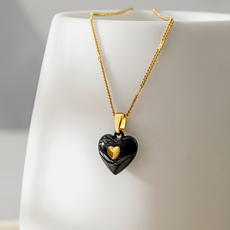 Elegant Vintage Style Modern Style Heart Shape Copper Pendant Necklace display picture 3