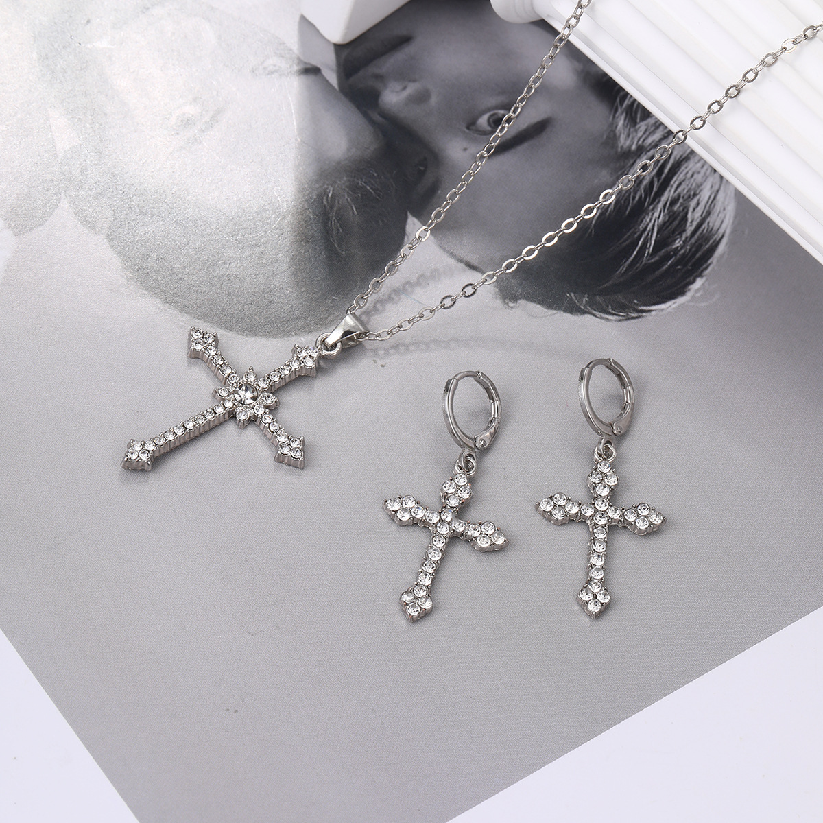 Casual Streetwear Cross Alloy Plating Inlay Artificial Rhinestones Unisex Earrings Necklace display picture 3