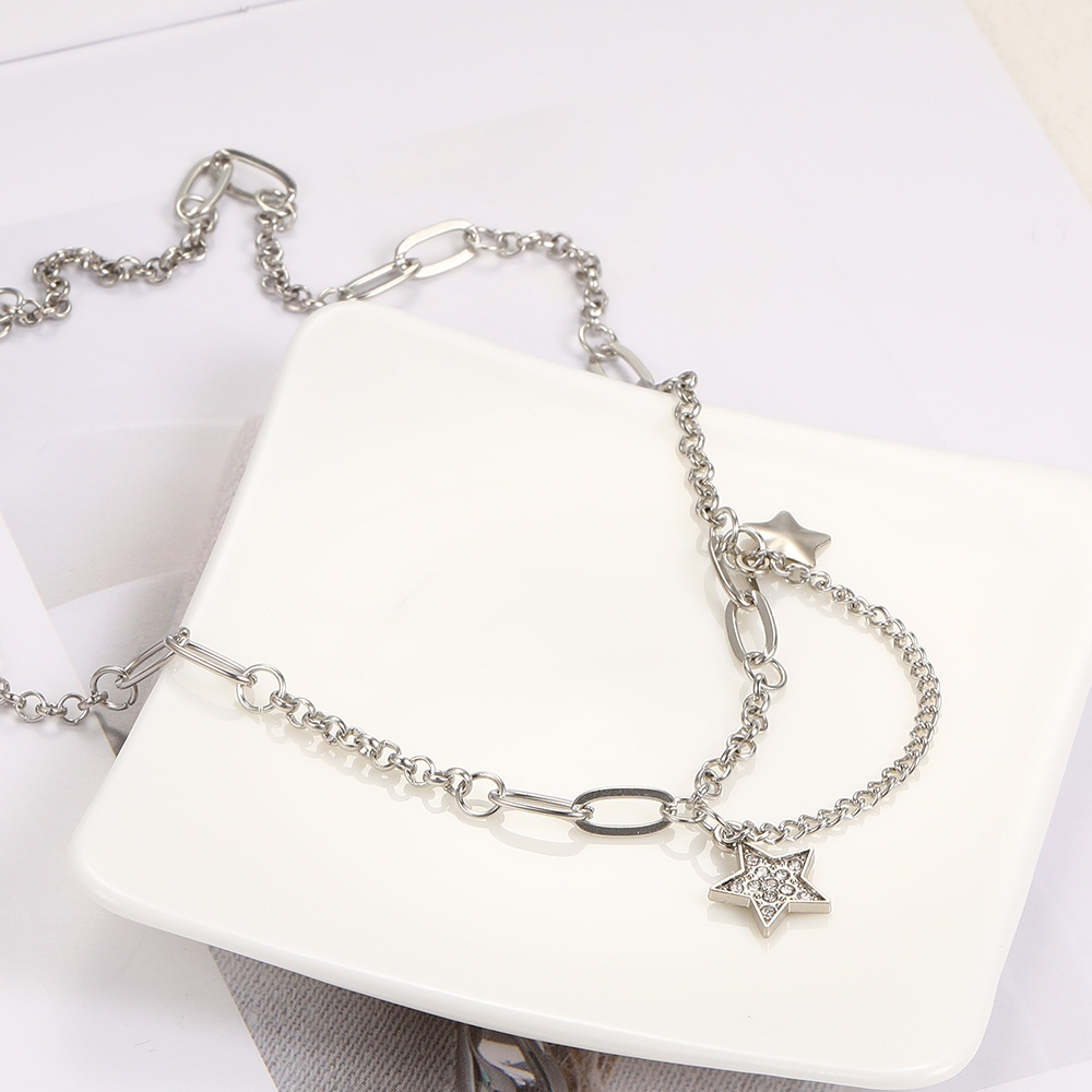 Simple Style Star Alloy Plating Women's Pendant Necklace display picture 2