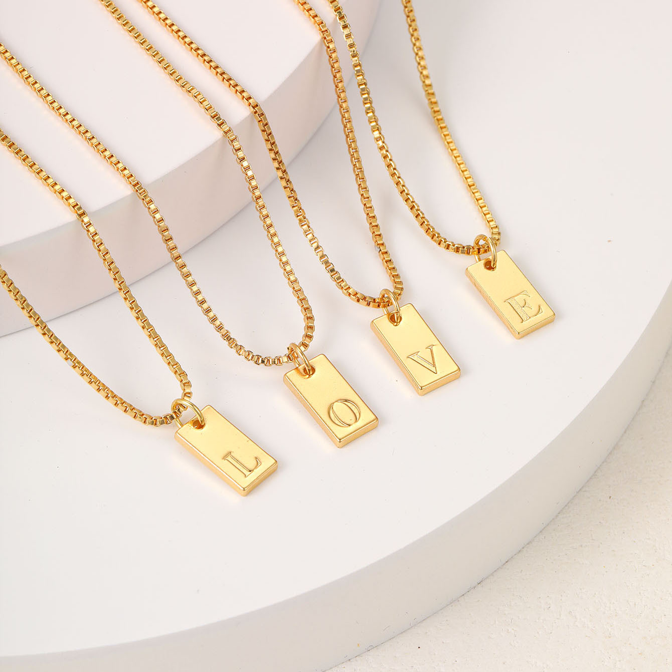 Ig Style Simple Style Letter Alloy Plating Women's Pendant Necklace display picture 2
