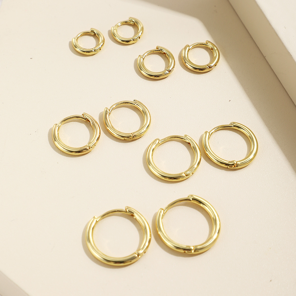 1 Set Ig Style Simple Style Circle Solid Color Ccb Earrings display picture 14