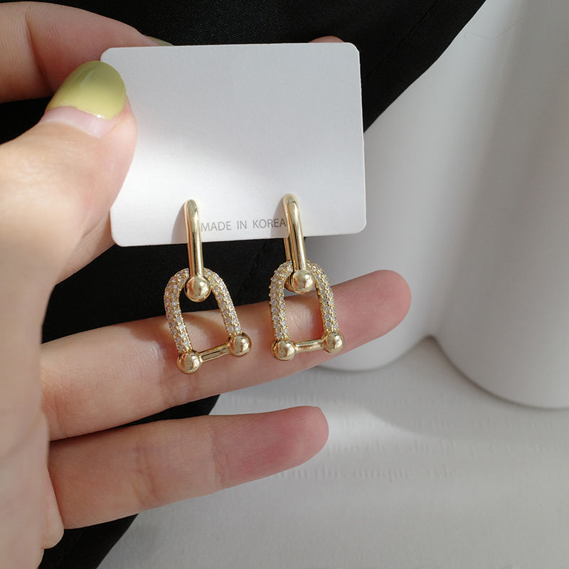 1 Pair Wedding Bridal Shiny Solid Color Inlay Alloy Copper Alloy Artificial Crystal Drop Earrings display picture 3