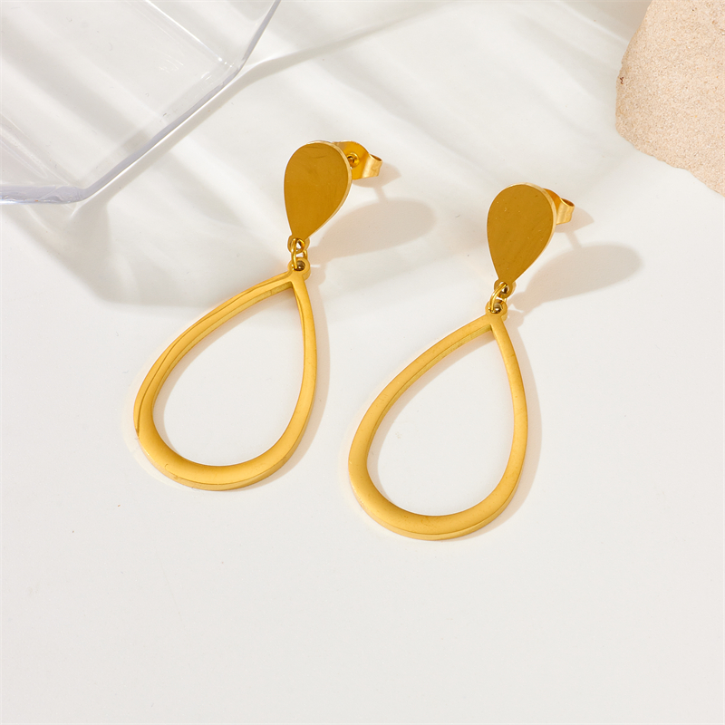 1 Pair Simple Style Water Droplets Plating 304 Stainless Steel No Inlaid 18K Gold Plated Drop Earrings display picture 6