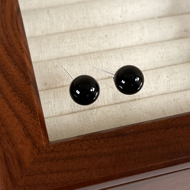 1 Pair Casual Elegant Simple Style Solid Color Arylic Ear Studs display picture 14