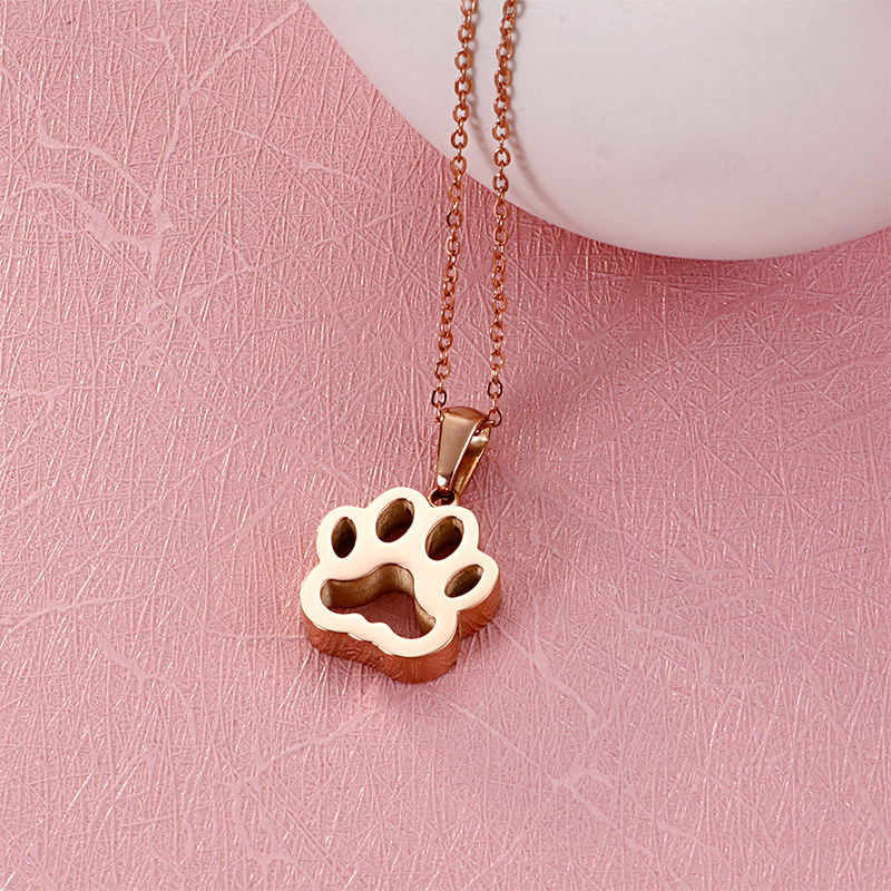 Stainless Steel Titanium Steel 18K Gold Plated Casual Streetwear Plating Paw Print Pendant Necklace display picture 1