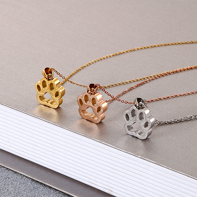 Stainless Steel Titanium Steel 18K Gold Plated Casual Streetwear Plating Paw Print Pendant Necklace display picture 2