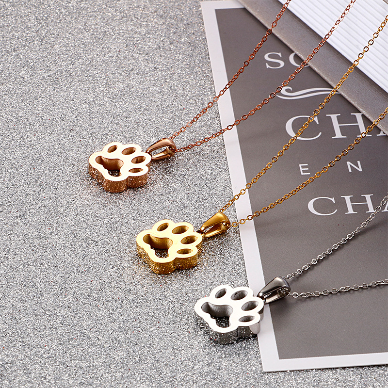 Stainless Steel Titanium Steel 18K Gold Plated Casual Streetwear Plating Paw Print Pendant Necklace display picture 3