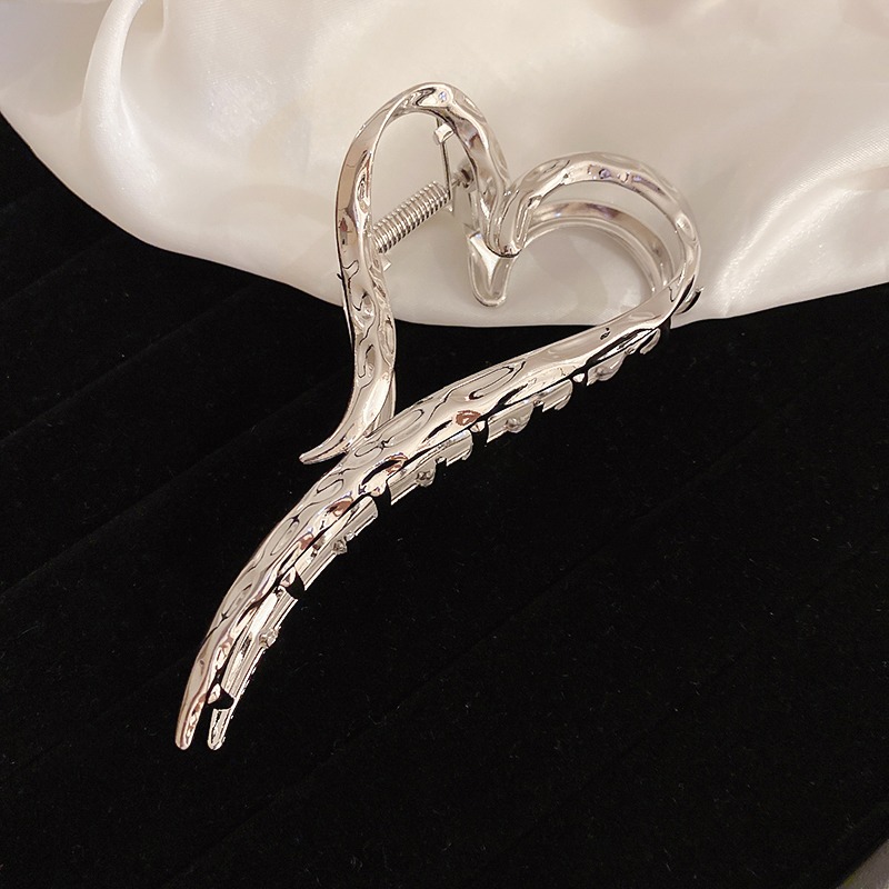 Simple Style Heart Shape Alloy Plating Hair Claws display picture 2