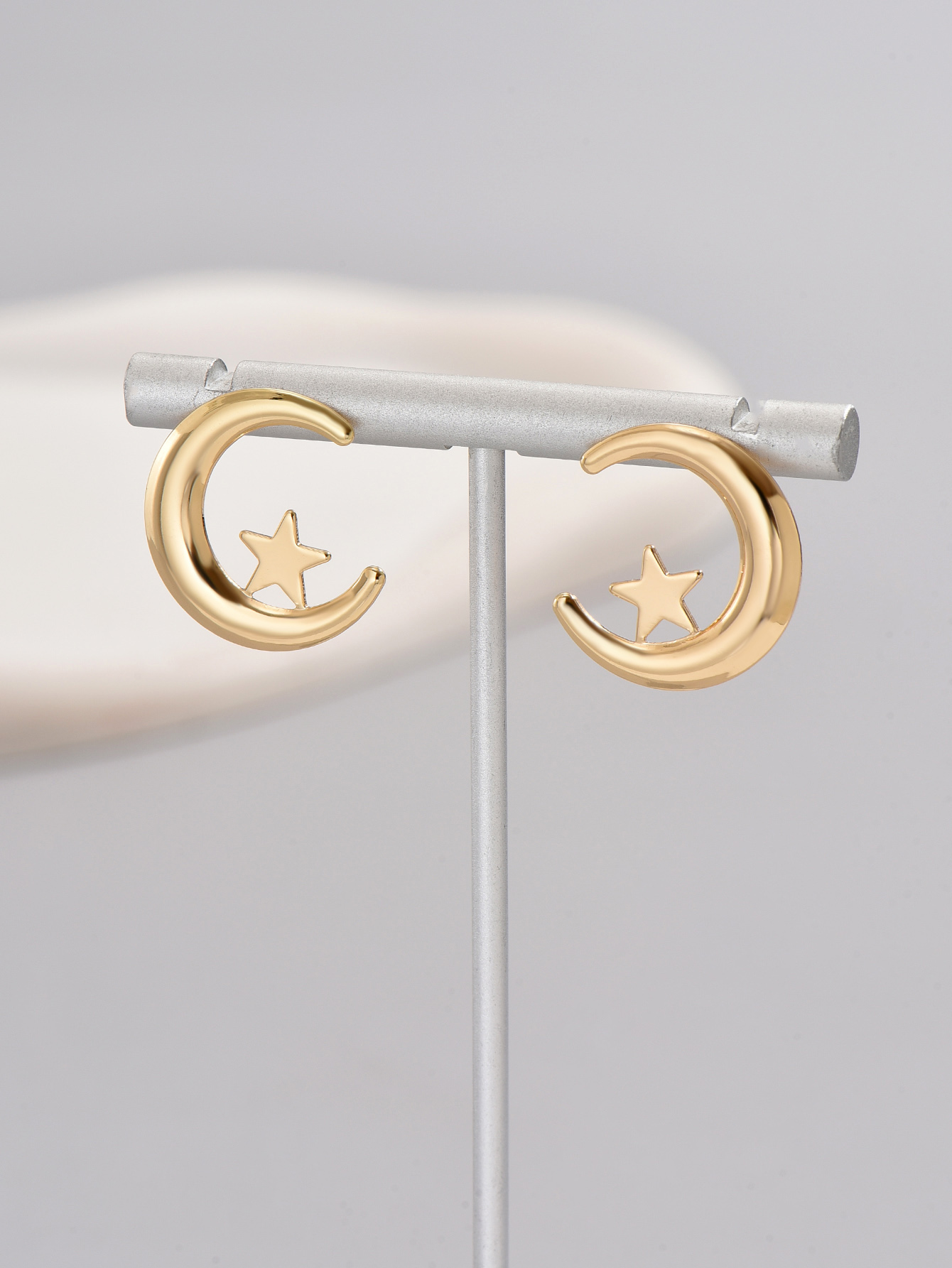 1 Pair Basic Round Moon Iron Ear Studs display picture 13