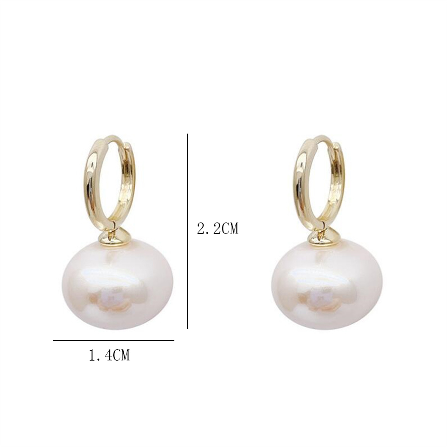 1 Pair Elegant Streetwear Solid Color Imitation Pearl Copper Drop Earrings display picture 10