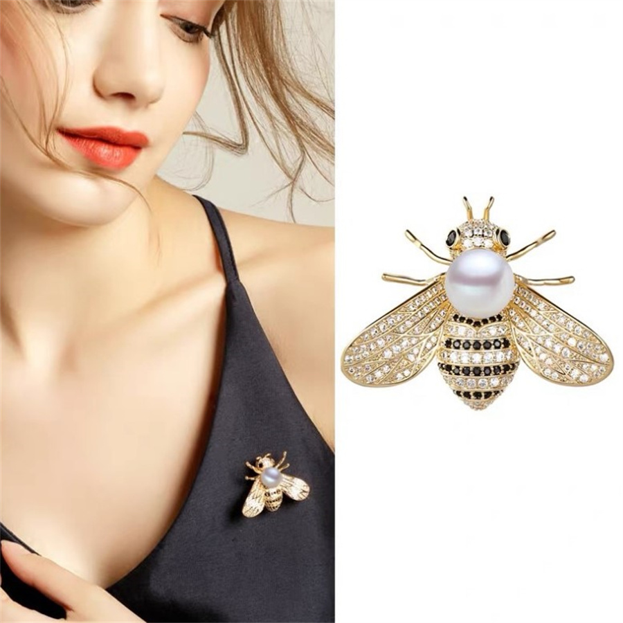 Lady Streetwear Bee Alloy Inlay Rhinestones Women's Brooches display picture 5