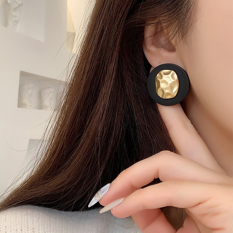 1 Pair Simple Style Classic Style Color Block Plating Alloy Gold Plated Ear Studs display picture 2