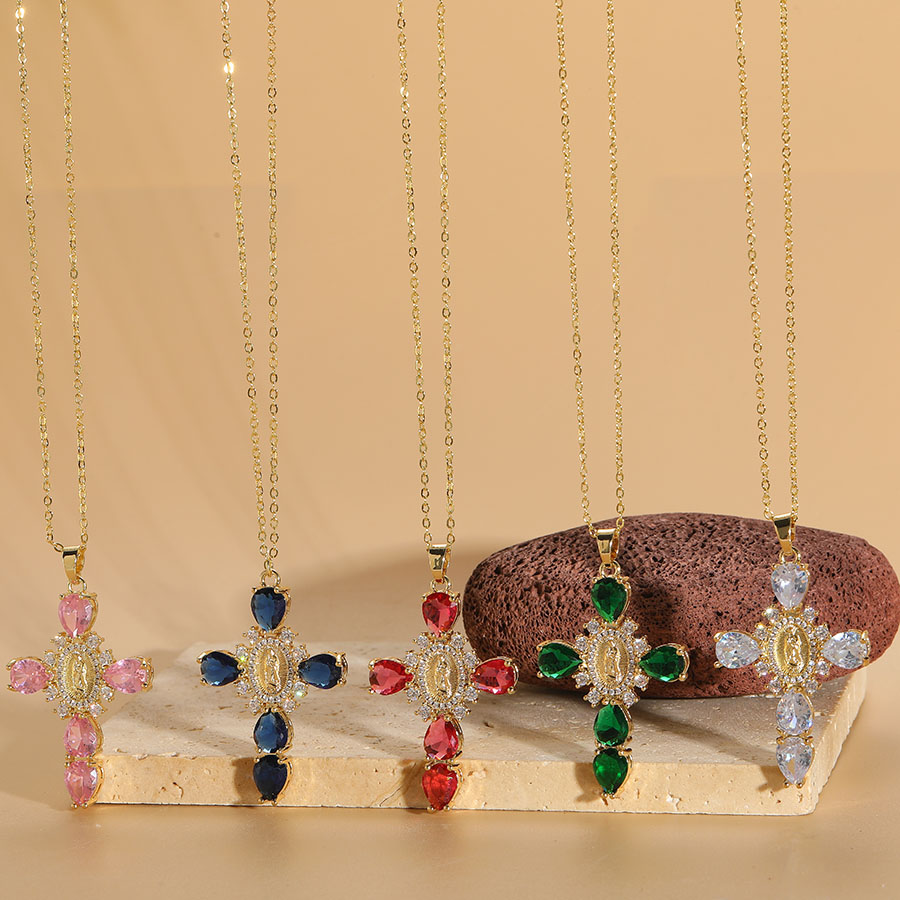 Elegant Klassischer Stil Kreuzen Kupfer Überzug Inlay Zirkon 14 Karat Vergoldet Halskette Mit Anhänger display picture 1