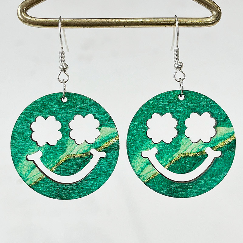 1 Pair Cute Four Leaf Clover Smiley Face Flower Wood Drop Earrings display picture 5
