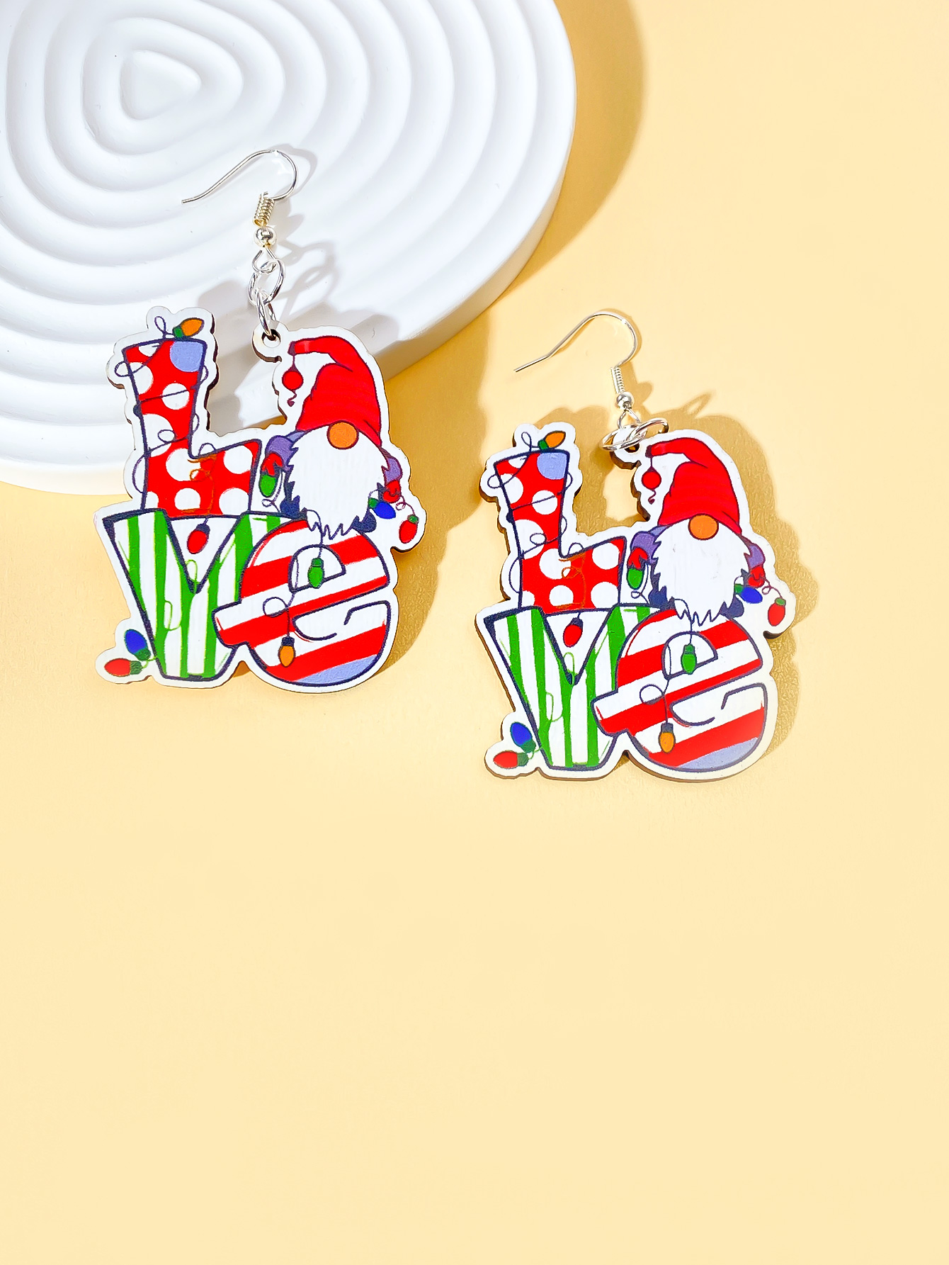 1 Pair Christmas Streetwear Animal Santa Claus Snowflake Wood Drop Earrings display picture 8