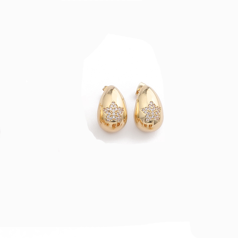 1 Paire Élégant Luxueux Forme De Cœur Fleur Flocon De Neige Polissage Placage Incruster Le Cuivre Zircon Plaqué Or 18k Boucles D'oreilles display picture 17