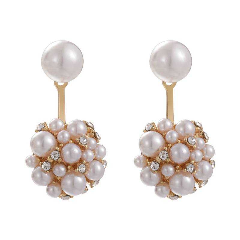 1 Pair Ethnic Style Simple Style Flower Plating Inlay Alloy Pearl Gold Plated Drop Earrings display picture 1