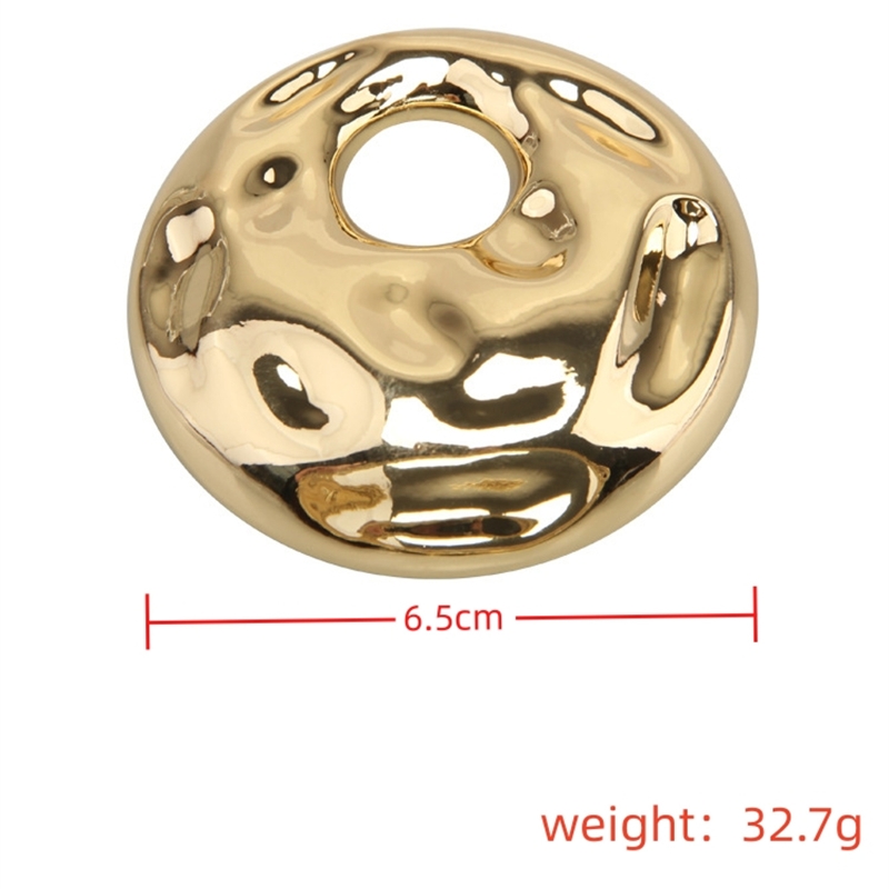 Casual Simple Style Solid Color Alloy Plating Hollow Out Women's Brooches 1 Piece display picture 12