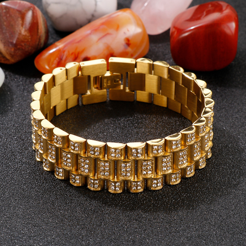 Vintage Style Geometric Solid Color Titanium Steel 18K Gold Plated Bracelets In Bulk display picture 1