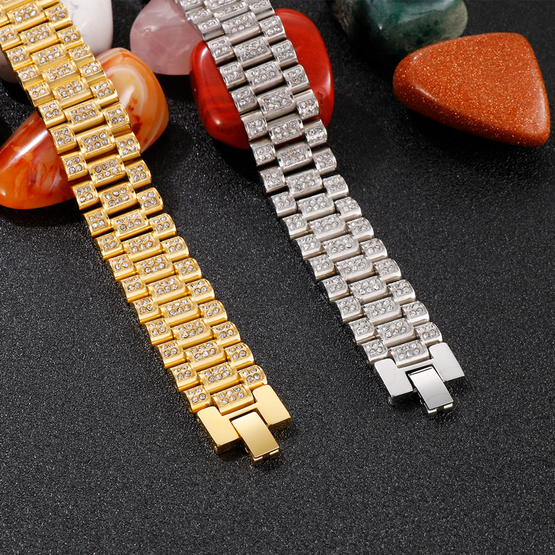 Vintage Style Geometric Solid Color Titanium Steel 18K Gold Plated Bracelets In Bulk display picture 4