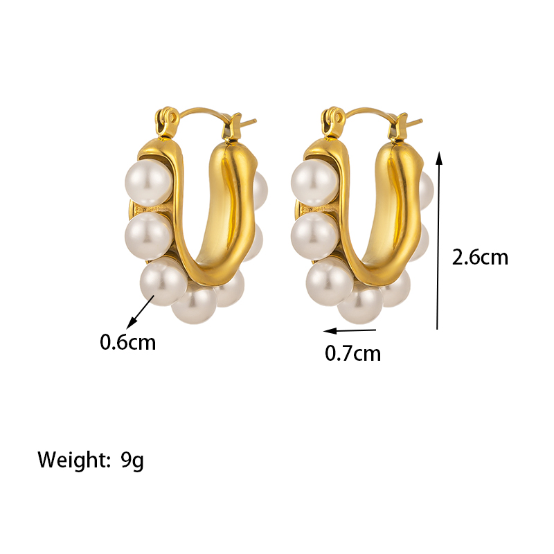 1 Pair Retro Baroque Style Geometric Solid Color Epoxy Plating Inlay Titanium Steel Artificial Pearls 18k Gold Plated Hoop Earrings display picture 5