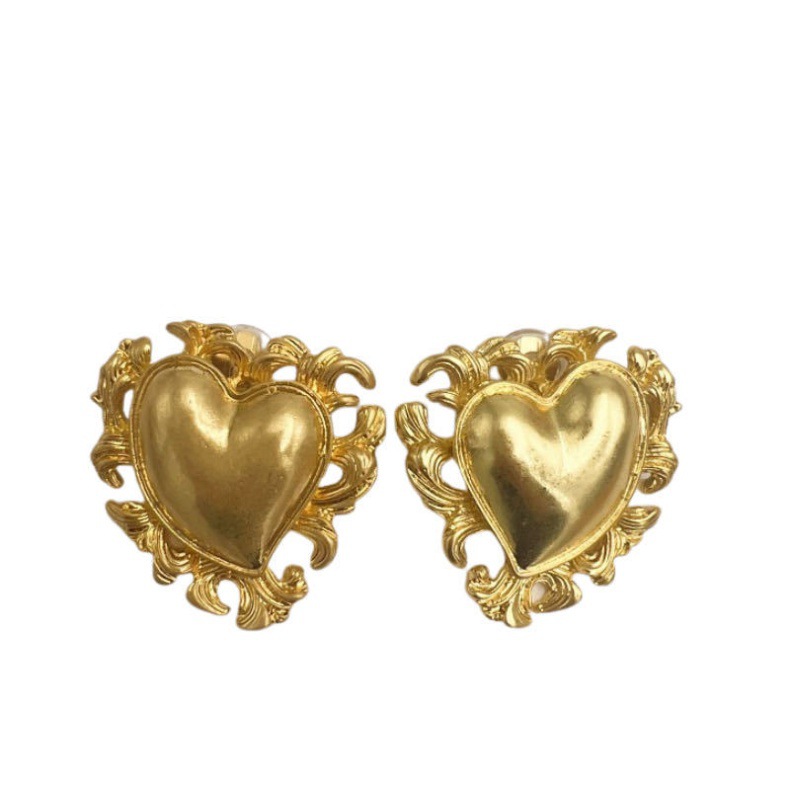 1 Pair Vintage Style Heart Shape Plating Alloy Ear Studs display picture 2