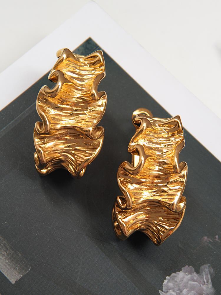 1 Pair Simple Style Classic Style Solid Color Plating Metal Gold Plated Ear Studs display picture 2