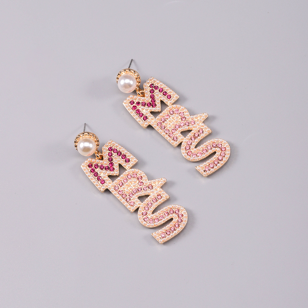 1 Pair Nordic Style Korean Style Letter Plating Inlay Alloy Rhinestones Pearl Beads Gold Plated Drop Earrings display picture 9