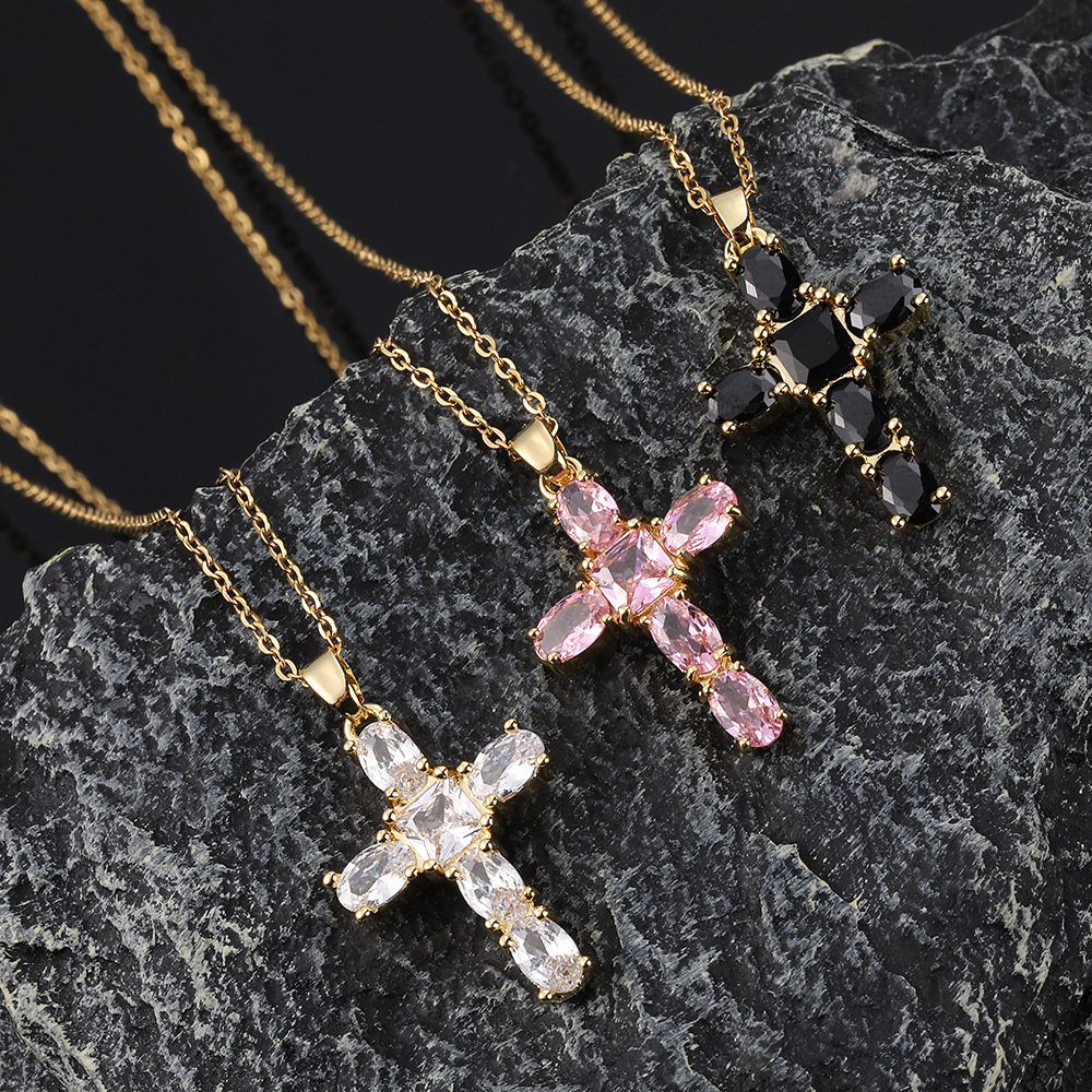 Hip-hop Retro Simple Style Cross Copper Inlay Zircon Pendant Necklace display picture 2