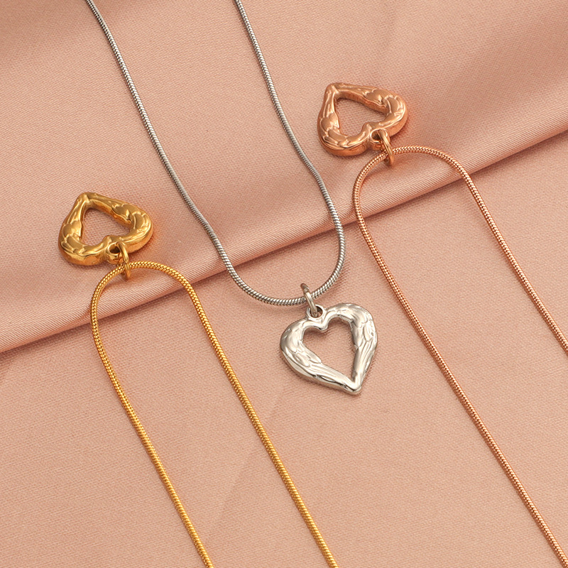 Stainless Steel 18K Gold Plated Simple Style Plating Hollow Out Heart Shape None Pendant Necklace Necklace display picture 23